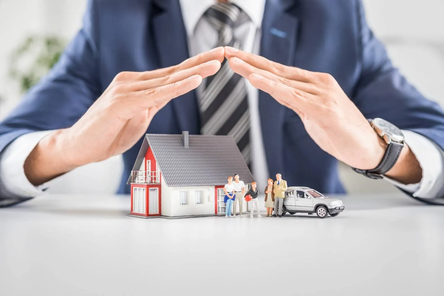 A relaxed conversation about insurance choices